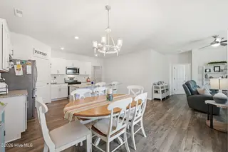 2000 Minnette Circle, New Bern, NC 28562 – photo 10: 21-web-or-mls-DSC_0177