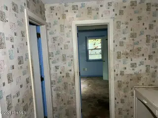 112 Springwood Drive, Goldsboro, NC 27530 – photo 10: Bathroom