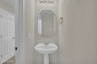 4217 Ashley Park Drive, Wilmington, NC 28412 — 4-bedroom home in Georgetowne, Wilmington, NC, photo 18 of 41: 018_img_8063_266