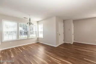 1008 S 10th Street, Wilmington, NC 28401 — 3-bedroom home in Downtown, Wilmington, NC, photo 9 of 29: 10thS1008-3DRDanL33A6308 copy