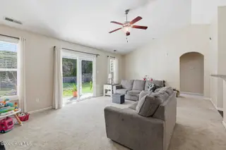 404 Hidden Oaks Drive, Jacksonville, NC 28546 – photo 6: hidden-6