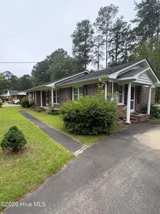 209 Oak Drive, Washington, NC 27889 – photo 3: IMG_6885