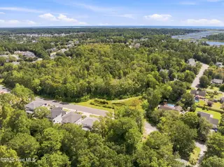 625 Vale Drive, Wilmington, NC 28411 – photo 10: 12-web-or-mls-DJI_20260909115833_0584_D