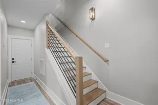 504 Ocean Boulevard Unit B, Carolina Beach, NC 28428 – photo 8: 13-web-or-mls-DSC07874