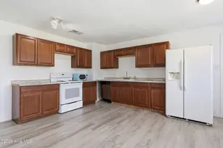 813 N 20th Street, Morehead City, NC 28557 – photo 11: 13-web-or-mls-1S3A1697