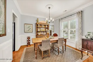 5033 Whitner Drive, Wilmington, NC 28409 — 4-bedroom home in Holly Glen Estates, Wilmington, NC, photo 3 of 31: Dining Room
