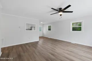 103 Puller Drive, Jacksonville, NC 28540 – photo 2: Living Room Space
