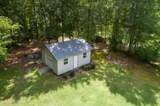 571 Deer Run Road, New Bern, NC 28562 – photo 18: 20250816-Rock I (2594 of 1)