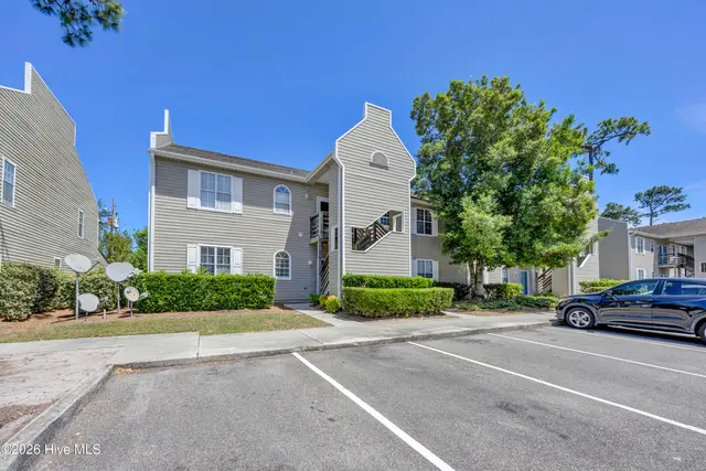733 Bragg Drive Apt F, Wilmington, NC 28412