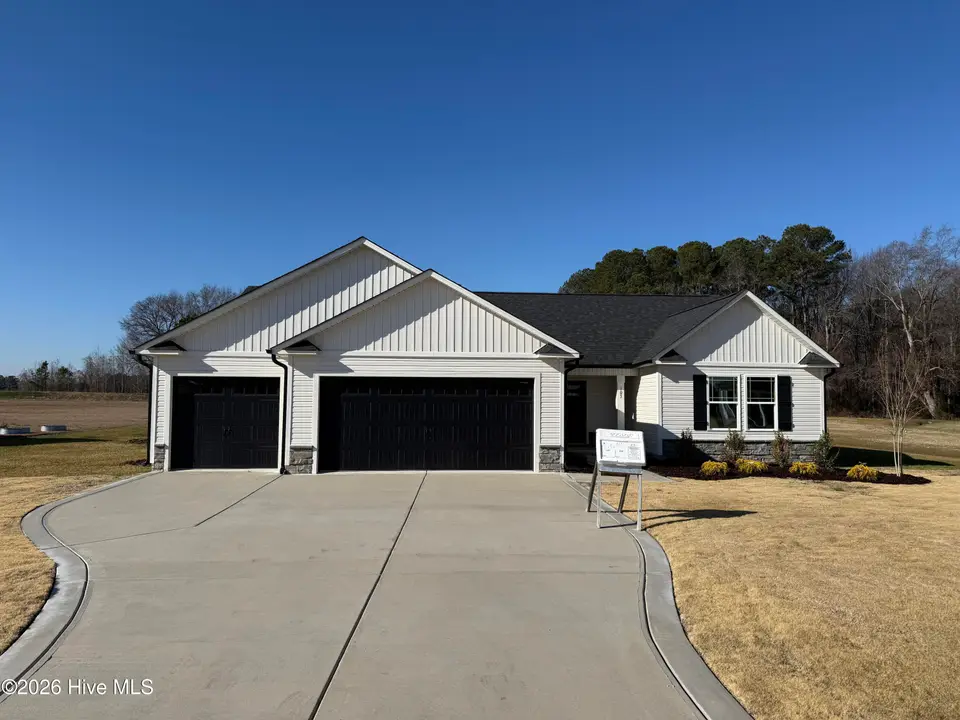 103 Maxwell Farm Lane, Selma, NC 27576 – photo 1 of 9: 01.19.26 1