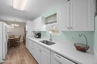 112 Dogwood Circle, Leland, NC 28451 – photo 14: Kitchen (22)