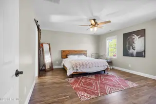 143 Tifton Circle, Cape Carteret, NC 28584 – photo 17: Primary Bedroom