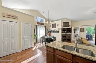 8795 Lanvale Oaks Drive NE, Leland, NC 28451 — 3-bedroom home in Lanvale Oaks, Leland, NC, photo 13 of 33: 8795_lanvale_oaks_dr_013