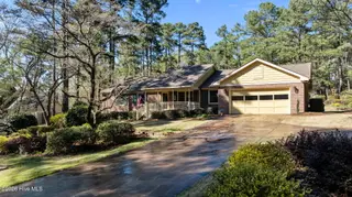 205 W Hedgelawn Way, Southern Pines, NC 28387 – photo 3: h3