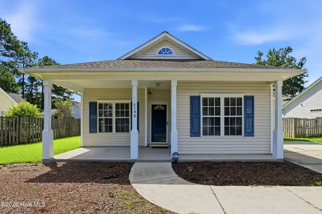 8592 SE Orchard Loop Road NE, Leland, NC 28451