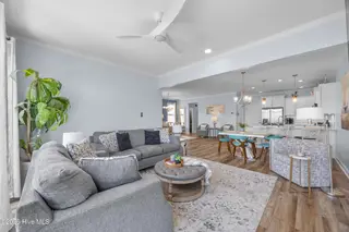 7959 Huron Drive, Wilmington, NC 28412 – photo 23: Living Room (63)