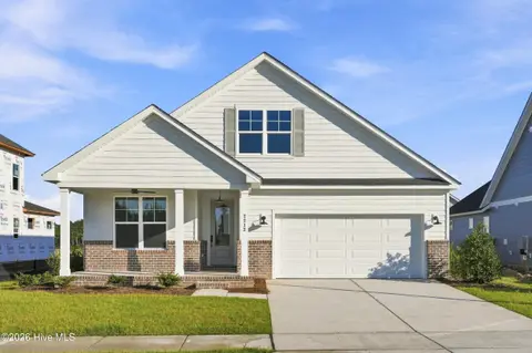 2212 Sandbrook Loop, Leland
