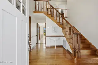 215 Bayshore Drive, Elizabeth City, NC 27909 — 3-bedroom home in Brickhouse Point, Elizabeth City, NC, photo 6 of 68: Foyer