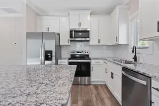178 S Umbrella Palm Drive, Hampstead, NC 28443 – photo 7: Southeast_Blanco_R_009