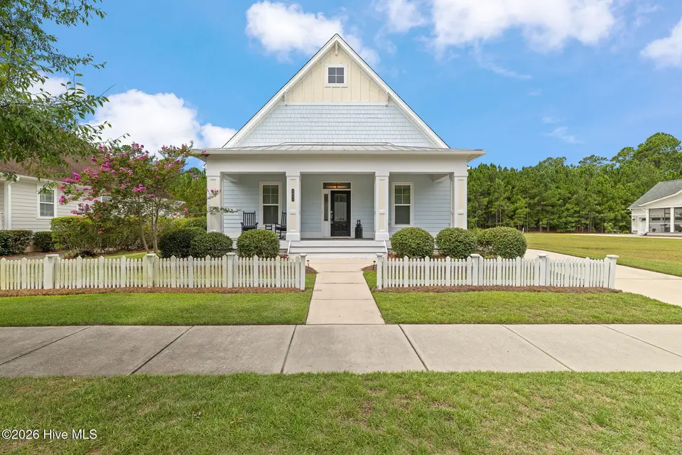 2021 Simmerman Way, Leland, NC 28451 — 3-bedroom home in Brunswick Forest, Leland, NC, photo 1 of 61: 1-web-or-mls-GI - 2021 Simmermam Way - L