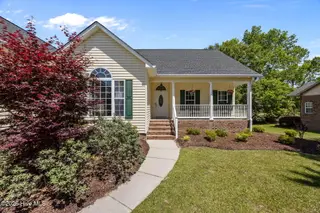 908 Taberna Circle, New Bern, NC 28562 – photo 5: 1-web-or-mls-0C0A2697