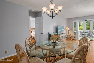 1714 Deerfield Drive SW Apt 2, Ocean Isle Beach, NC 28469 — 2-bedroom condo in Brick Landing, Ocean Isle Beach, NC, photo 18 of 39: 1714_Deerfield_Apt2-17