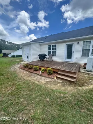 124 Stockbridge Drive, Selma, NC 27576 – photo 9: IMG_8409