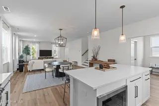 826 Trisail Terrace, Wilmington, NC 28412 – photo 18: Built in Microwave