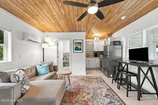 2306 Emerald Drive 1, Emerald Isle, NC 28594 — condo in Emerald Cove Condominiums, Emerald Isle, NC, photo 17 of 51: Unit 1 Studio