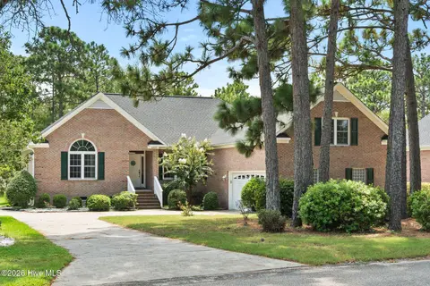 8927 Sedgley Dr, Wilmington