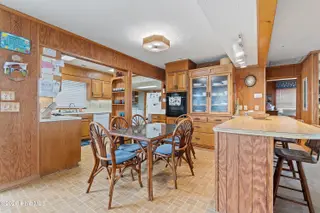 1099 Ocean Boulevard W, Holden Beach, NC 28462 – photo 5: 1099OceanBlvdW - 5