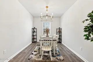 1012 Kellie Court, New Bern, NC 28562 – photo 5: 33-web-or-mls-DSC_6777_edit