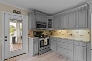 74 S Hummingbird Lane, Rocky Point, NC 28457 — 3-bedroom home in Highsmith Estates, Rocky Point, NC, photo 19 of 38: 49-web-or-mls-BTS03909