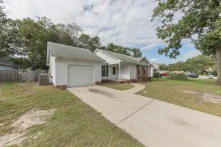 153 Raintree Circle, Jacksonville, NC 28540 – photo 4: 4FRONT