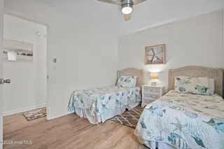 1225 Lake Park Boulevard S 1a, Carolina Beach, NC 28428 – photo 23: 33-web-or-mls-DSC04837