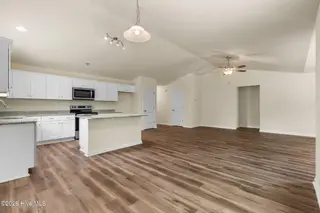2573 Provence Drive SE, Bolivia, NC 28422 — 3-bedroom home in Mill Creek Cove, Bolivia, NC, photo 16 of 32