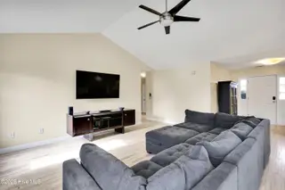2712 White Road, Wilmington, NC 28411 – photo 5: 2712WhiteRoad-5
