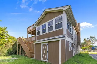 312 E Dolphin Drive, Oak Island, NC 28465 – photo 4: 4-web-or-mls-BTS08311