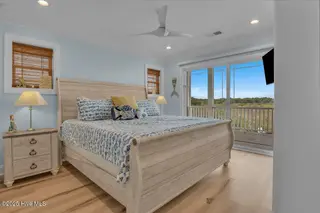 3713 Island Drive, North Topsail Beach, NC 28460 – photo 17: King bedroom on 2nd level
