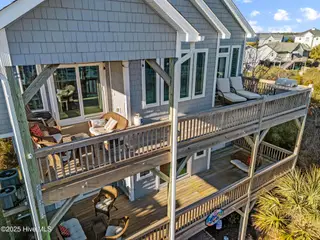 317 Oceanaire Lane, Surf City, NC 28445 – photo 4: DJI_20250114095647_0277_D