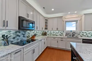 202 River Drive, Southport, NC 28461 – photo 15: 202RiverDr - 20