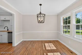 3504 Taylor Street, New Bern, NC 28560 — 4-bedroom home in Pinecrest, New Bern, NC, photo 6 of 28: Dining Room