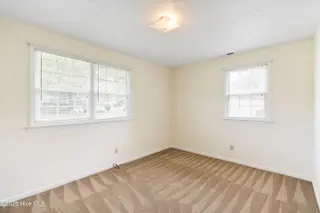 134 Bosco Drive, Jacksonville, NC 28540 – photo 18: mls-DSC00122