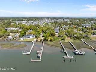 2205 Front Street, Beaufort, NC 28516 – photo 15: 15-web-or-mls-2205 Front St 015