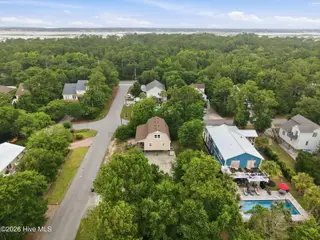 136 Sea Dunes Drive, Emerald Isle, NC 28594 – photo 18: 15-web-or-mls-DJI_20260628143522_0339_D