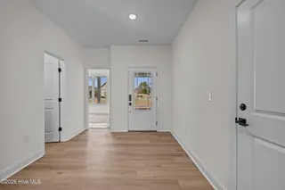 1216 Petite Terre Court, New Bern, NC 28560 – photo 6: 15-web-or-mls-DSC_7953