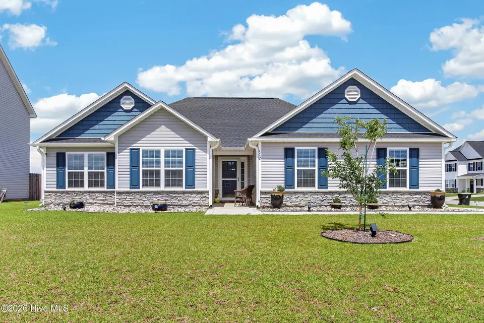372 Water Wagon Trail, Jacksonville, NC 28546 – photo 1 of 31: 01