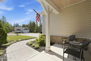 4100 Irwin Drive, Aberdeen, NC 28315 – photo 6: 46-web-or-mls-DSC09546