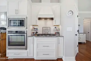 1612 Stone Wood Drive, Winterville, NC 28590 – photo 7: 30-web-or-mls-IMG_0032