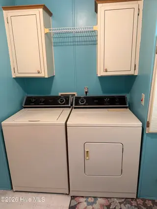 606 Galley Court, Hampstead, NC 28443 – photo 12: IMG_4769